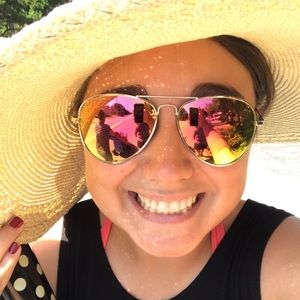 Meet your Posher, Kaylee